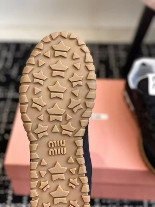ミュウミュウ  miumiu レディースフォレストカジュアルスニーカー