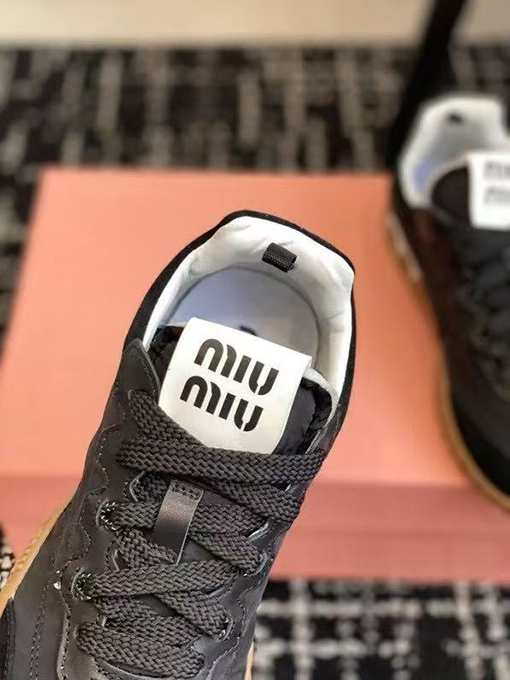 ミュウミュウ  miumiu レディースフォレストカジュアルスニーカー