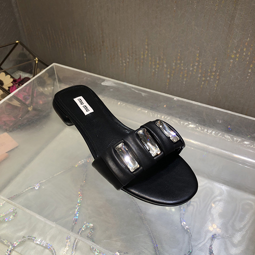 ミュウミュウ  miumiuコピーレディース新しいドリルバックルスリッパ