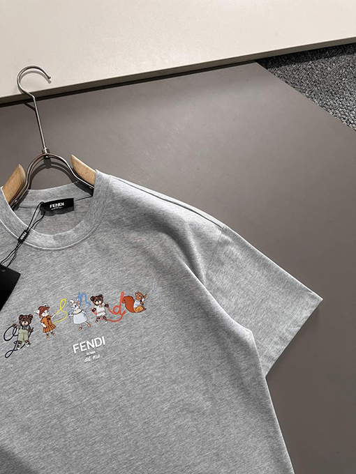 フェンディ 新しい年限定モンスターシリーズ半袖Tシャツ