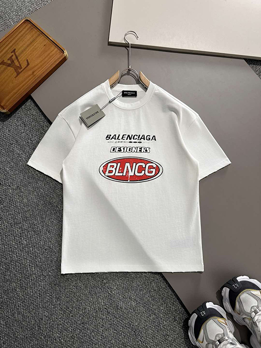 バレンシアガコピー 新しい壊れたクラックプリントコットンラウンドネック半袖Tシャツ