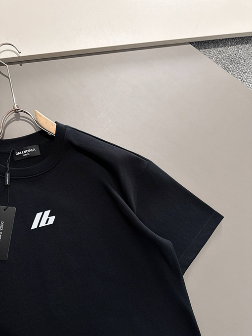 バレンシアガ 新しいプリントコットンクルーネック半袖Tシャツ