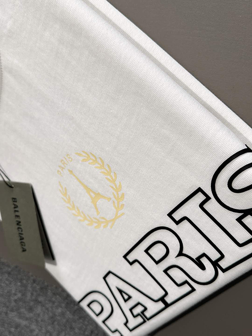 バレンシアガ 新しいエッフェル塔プリントコットンラウンドネック半袖Tシャツ