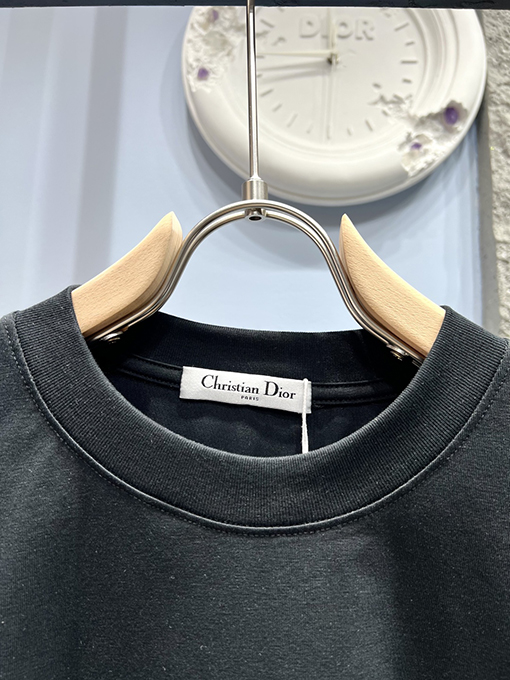 ディオール 新しい愛のサイン半袖Tシャツ