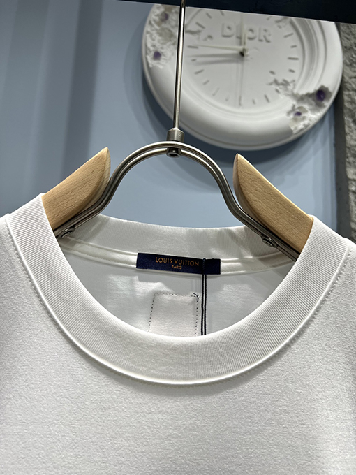 ルイヴィトン 新しいレザーサイン半袖Tシャツ