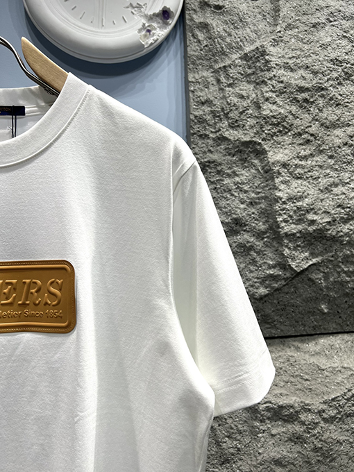 ルイヴィトン 新しいレザーサイン半袖Tシャツ