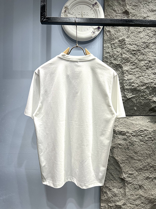 ロエベスーパーコピー 新しい刺繍半袖Tシャツ