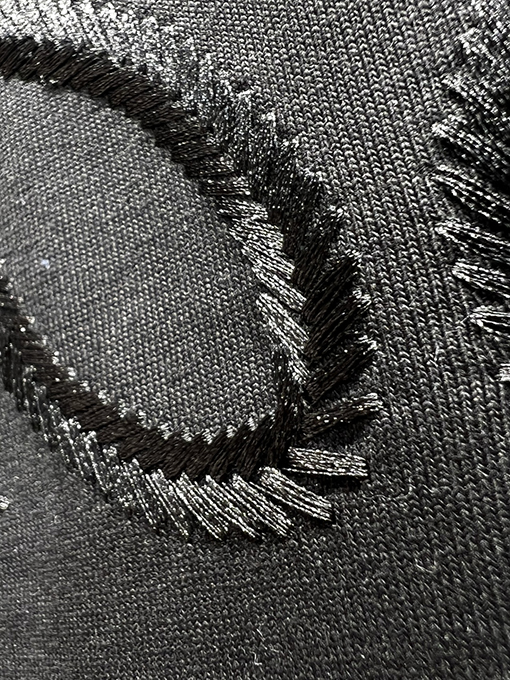 ロエベスーパーコピー 新しい刺繍半袖Tシャツ