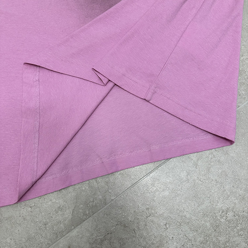 アクネストゥディオズAcne Studios Stockholm 1996のスタンプロゴTシャツ  リラックスユニセックスフィット 半袖 Tシャツ