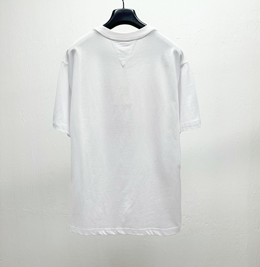 ボッテガヴェネタ ウサギのプリント半袖Tシャツ