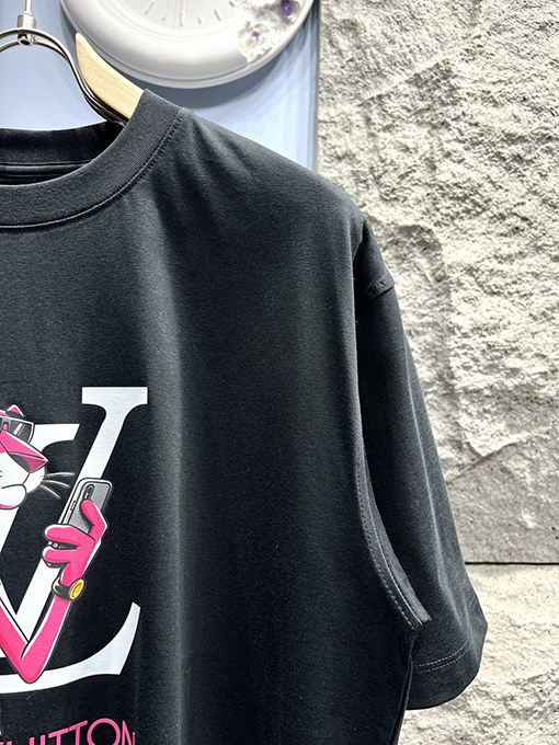ルイヴィトン新しい漫画シリーズの半袖Tシャツ