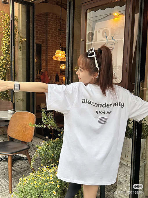 アレキサンダーワンスーパーコピー新しいシンプルなロゴプリントTシャツ