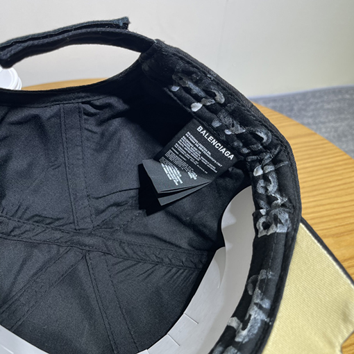 バレンシアガファッション刺繍ベースボールキャップ