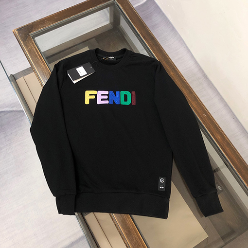フェンディ新しいクルーネックパーカー
