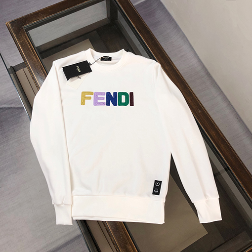 フェンディ新しいクルーネックパーカー