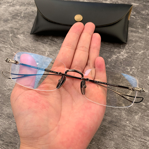 クロムハーツコピーフレームレスビジネス金糸辺パンチ眼鏡