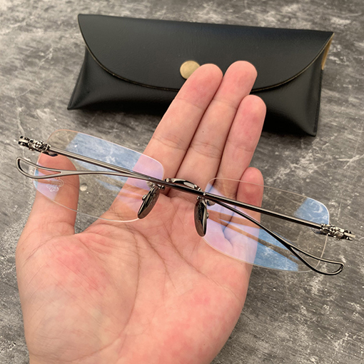 クロムハーツコピーフレームレスビジネス金糸辺パンチ眼鏡