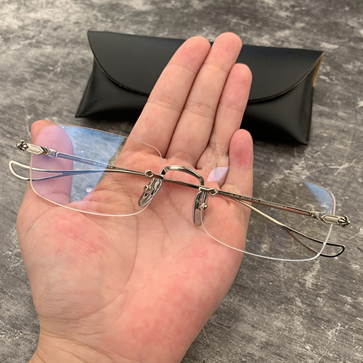 クロムハーツコピーフレームレスビジネス金糸辺パンチ眼鏡