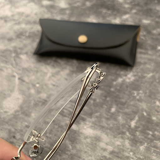 クロムハーツコピーフレームレスビジネス金糸辺パンチ眼鏡
