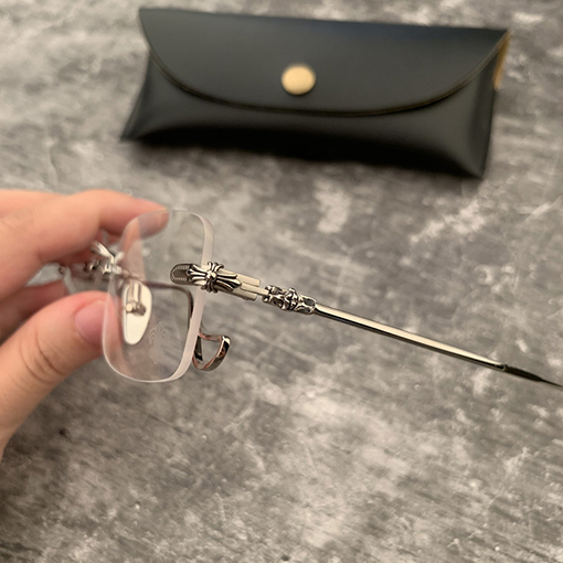 クロムハーツコピーフレームレスビジネス金糸辺パンチ眼鏡