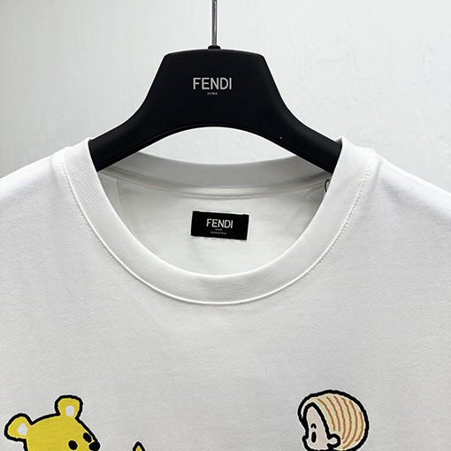フェンディコピーカプセルプリント半袖Tシャツ