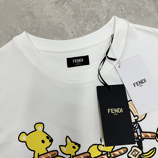 フェンディコピーカプセルプリント半袖Tシャツ