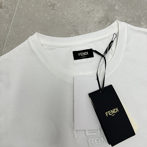 フェンディ刺繍半袖Tシャツ