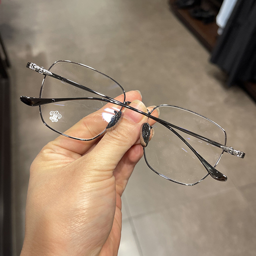 クロムハーツ超軽量ファッションメガネ