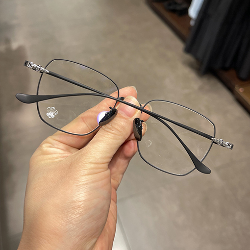 クロムハーツ超軽量ファッションメガネ