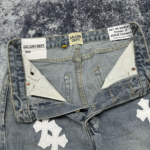 クロムハーツGALLERY DEPTXChrome hearts ルーズウォッシュフレアジーンズ