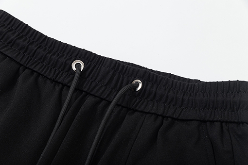 グッチ新しいニットパンツ