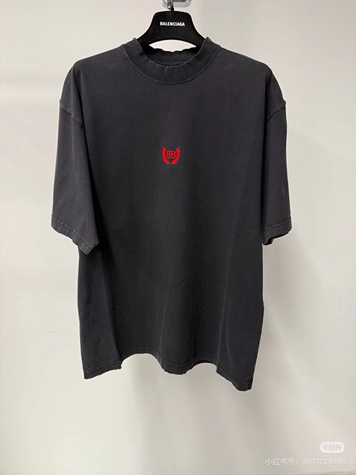 バレンシアガ刺繍半袖Tシャツ