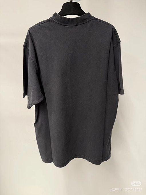 バレンシアガ刺繍半袖Tシャツ