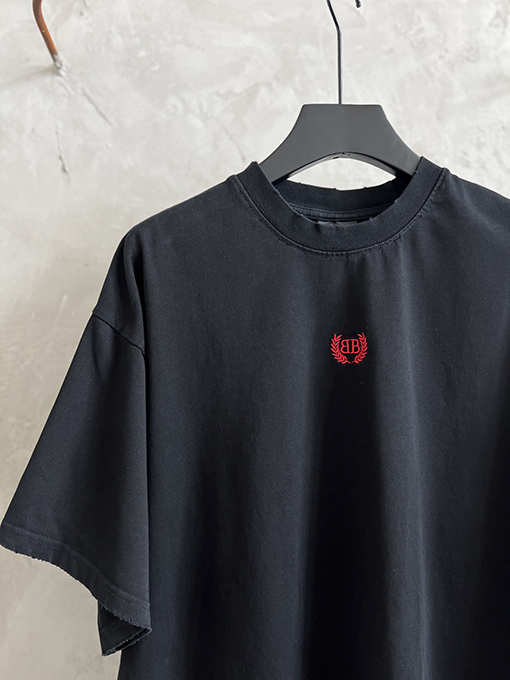 バレンシアガ刺繍半袖Tシャツ