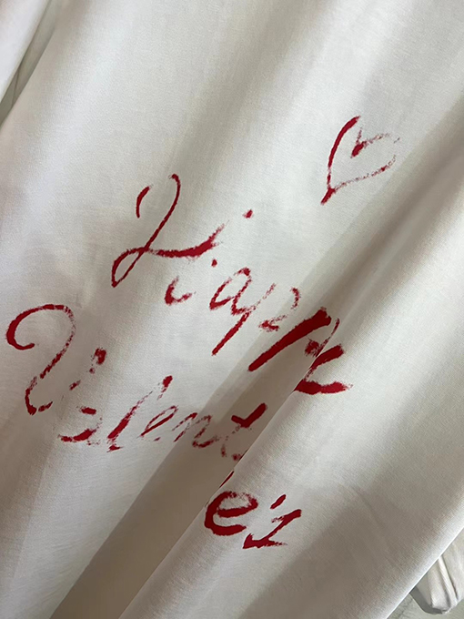 バレンシアガスーパーコピー新しい愛の落書き限定半袖シャツ