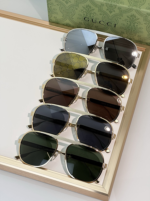 グッチOversized 眼鏡MODEL：GG1514S