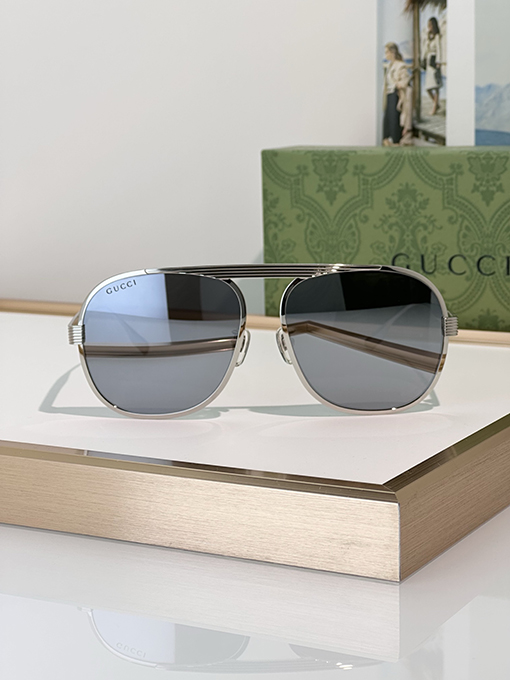 グッチOversized 眼鏡MODEL：GG1514S