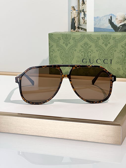 グッチファッションクラシックメガネMODEL：GG1042S