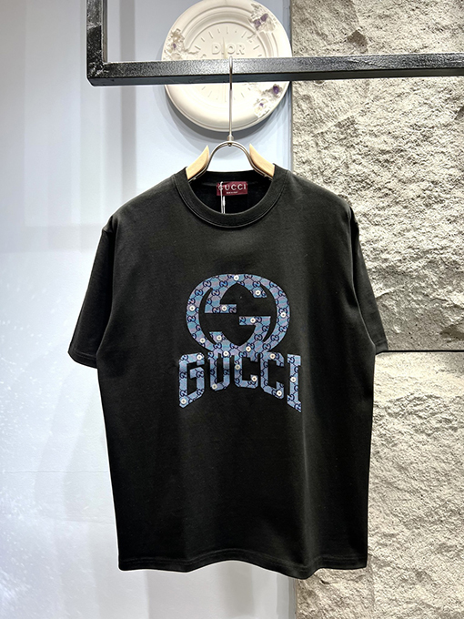 グッチスーパーコピー新しいステッチステッカー半袖Tシャツ