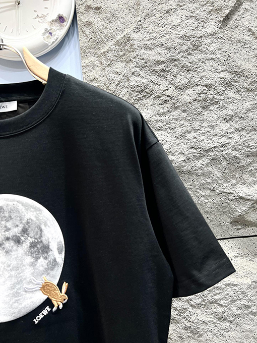 ロエベコピー新しいコラボレーションシリーズ月のウサギの半袖Tシャツ