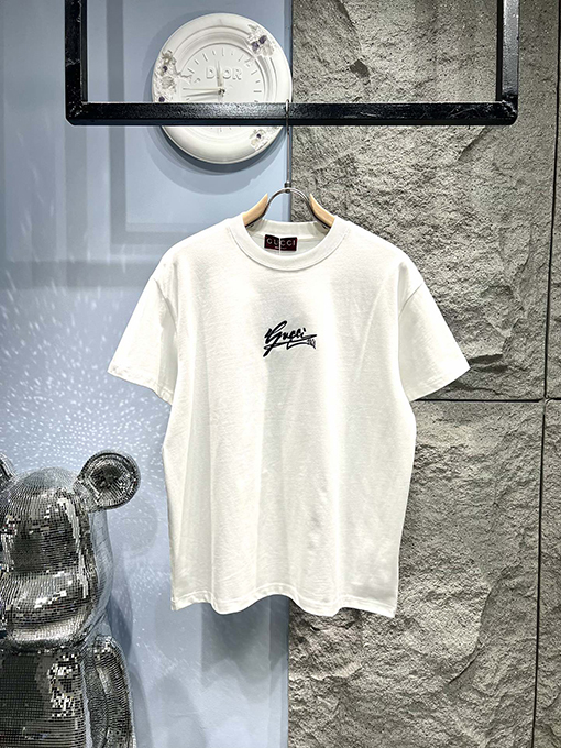 グッチプリントサイン入り半袖Tシャツ