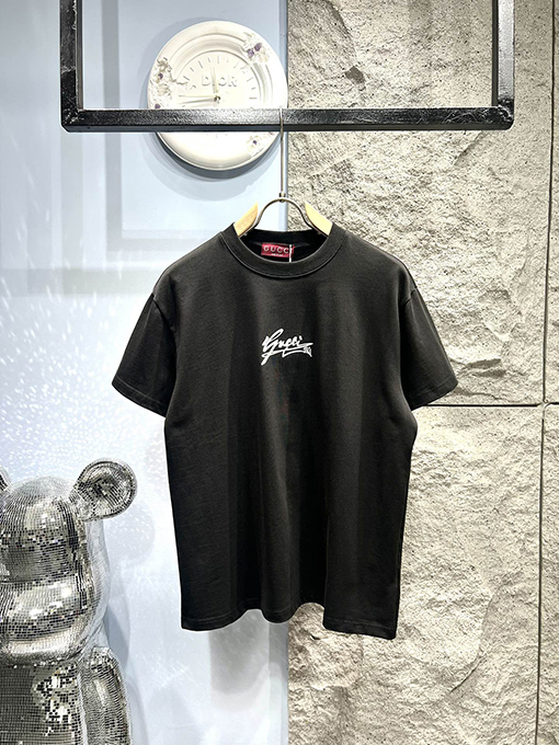 グッチプリントサイン入り半袖Tシャツ