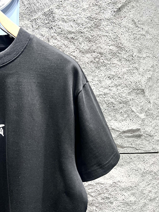 グッチプリントサイン入り半袖Tシャツ