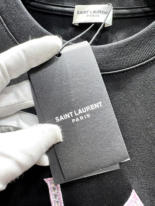 サンローランスーパーコピー新しい布刺繍半袖Tシャツ