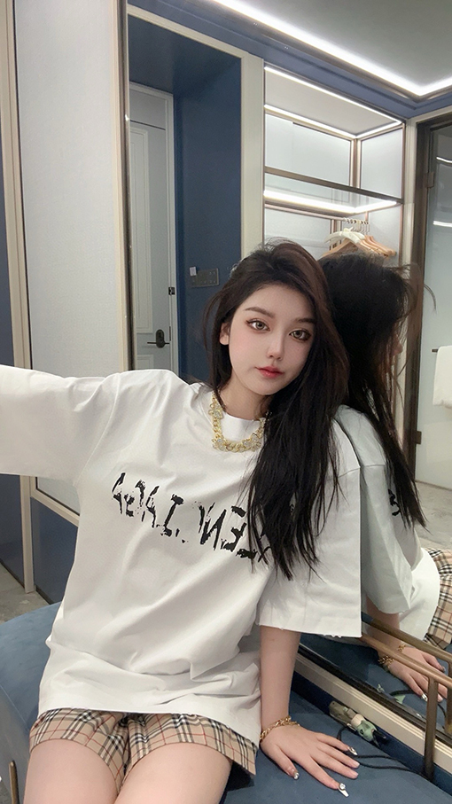 バーバリー新しいマイクロ章半袖Tシャツ