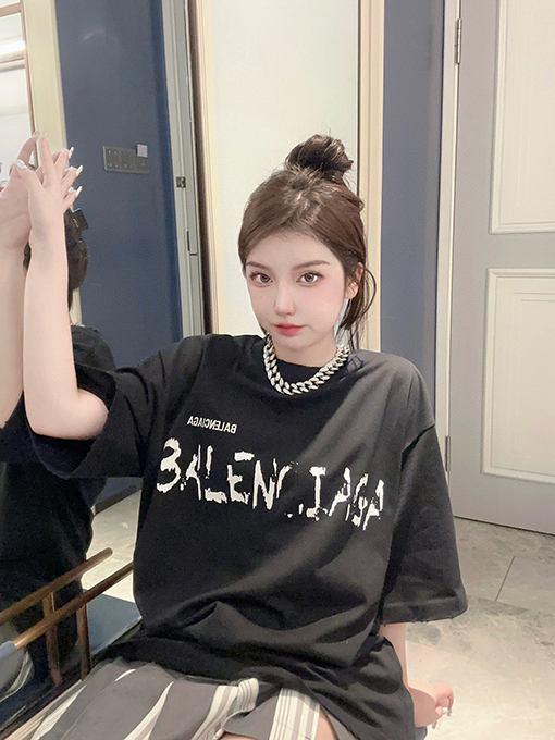 バーバリー新しいマイクロ章半袖Tシャツ