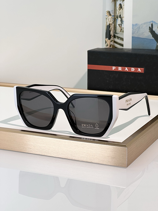 プラダコピーファッションメガネMODEL：SPR15WS