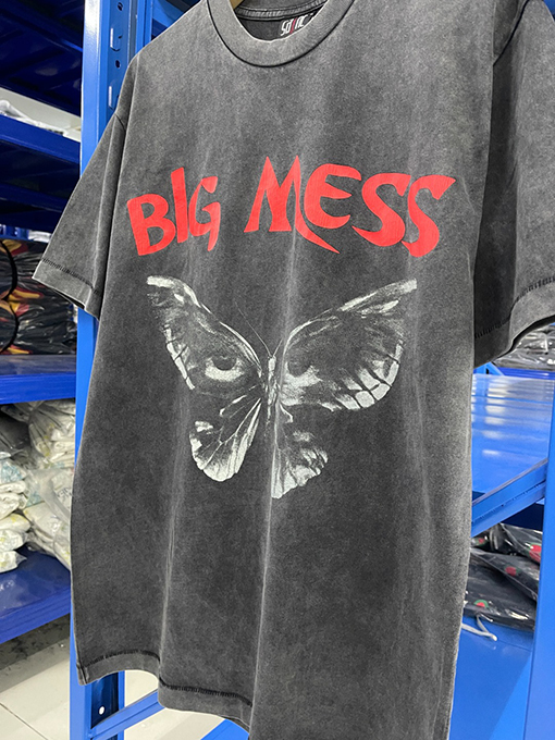 セント マイケル25SS“BIG MESS”蝶しかめっ面ウォッシュヴィンテージTシャツ