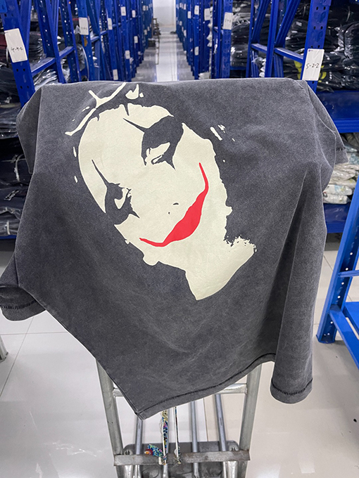 セント マイケル25SS“BIG MESS”蝶しかめっ面ウォッシュヴィンテージTシャツ