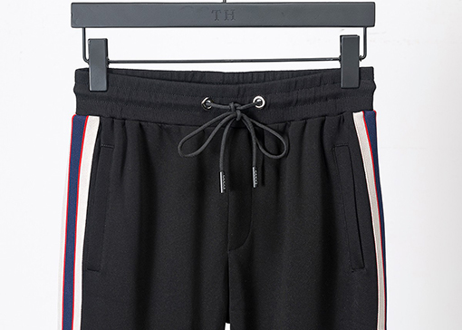 グッチジップアップファッションスーツ